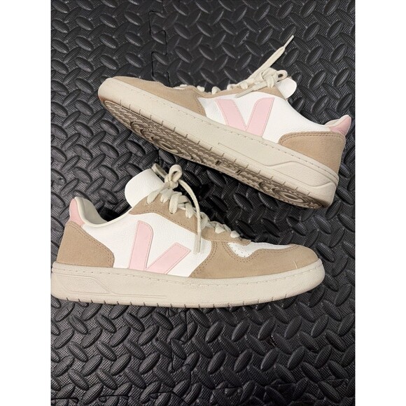 Shoes - Veja V-10 Silk Quartz Sneakers Women’s Sz 9 Briefs White Pink Walking Gym